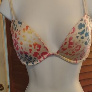 PINK Victoria's Secret Multicolor Leopard Bra